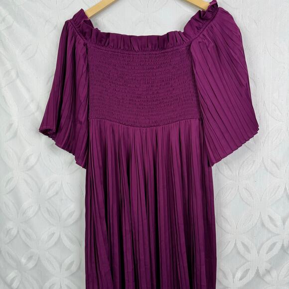 Ali & Jay Le Flirt Off the Shoulder Pleated Magenta Mini Dress NWT - Picture 6 of 15